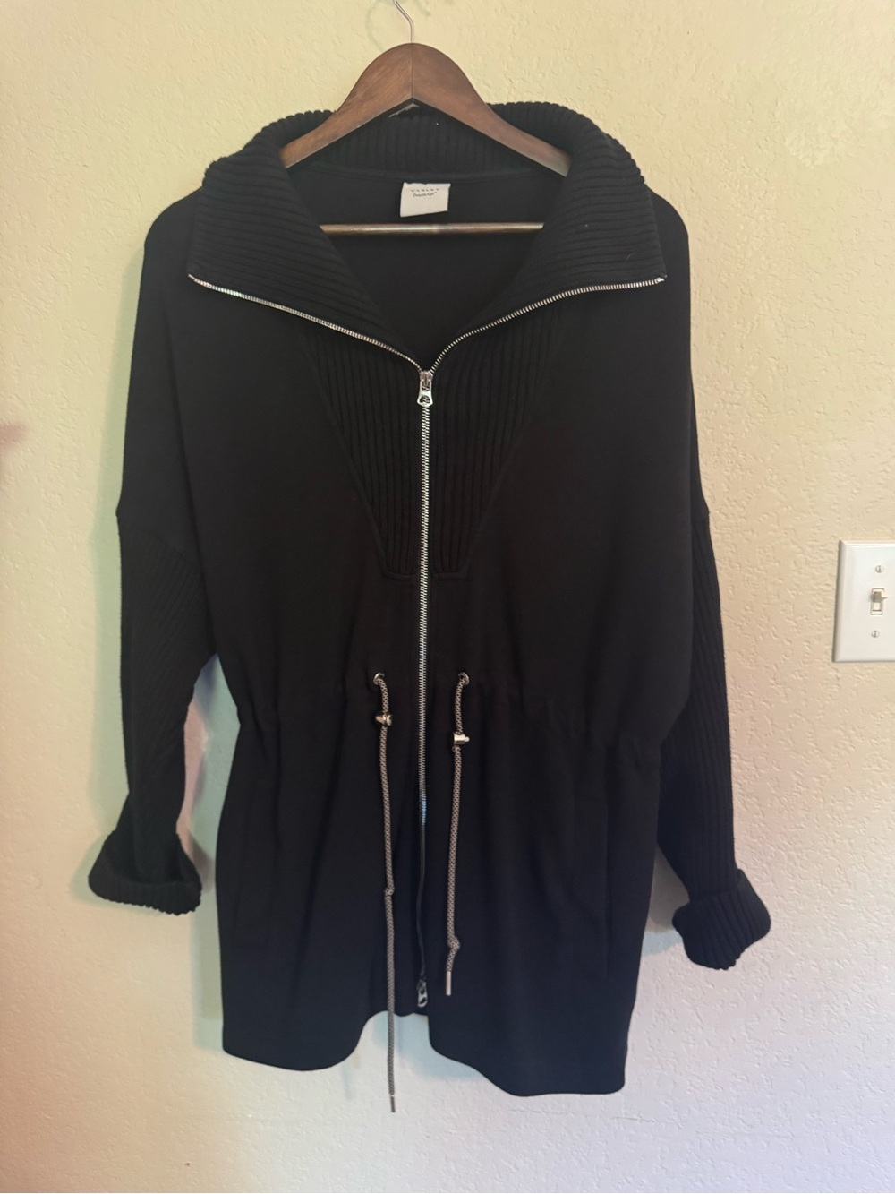 Varley Black Zip-Up Utility Jacket with Drawstring Waist